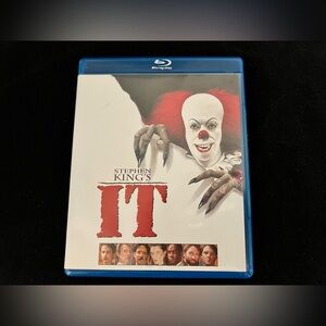 IT Movie Blu-ray DVD